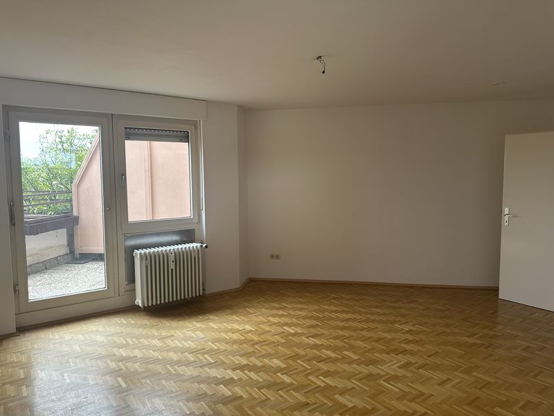 Kompaktes Apartment in Geretsried mit Bergblick und Balkon